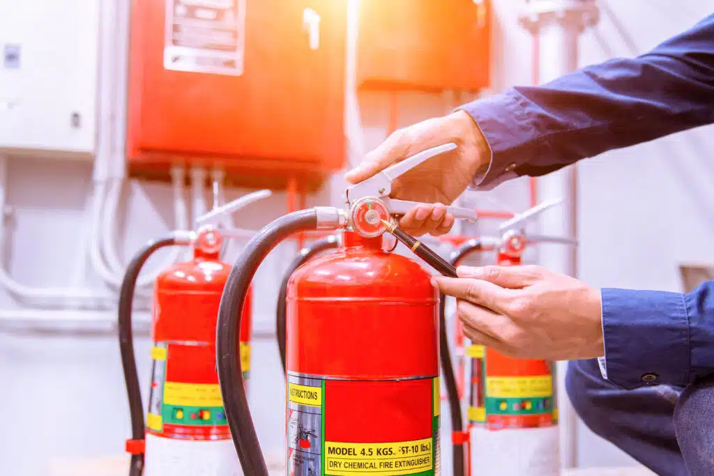 יועץ בטיחות אש בשלומי